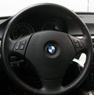 Voorbeeld van het stuur in mn E90